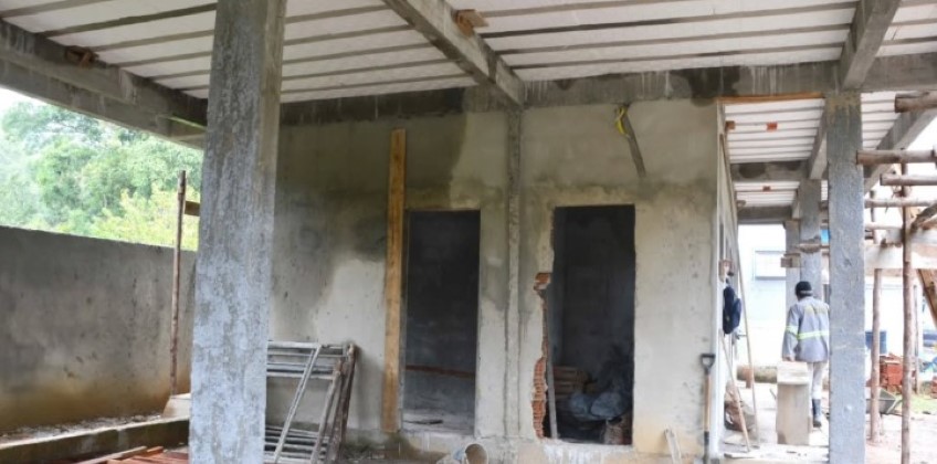 Obras de construção da nova base descentralizada do Samu seguem avançando em Visconde de Mauá